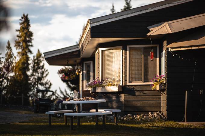 The main lodge at Eagle's Nest Resort, Anahim Lake.